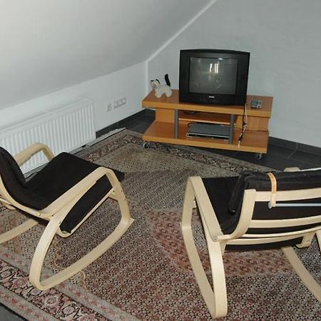 Ole & Trude Apartment Kiel Ngoại thất bức ảnh