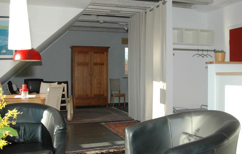 Ole & Trude Apartment Kiel Ngoại thất bức ảnh