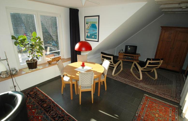Ole & Trude Apartment Kiel Ngoại thất bức ảnh